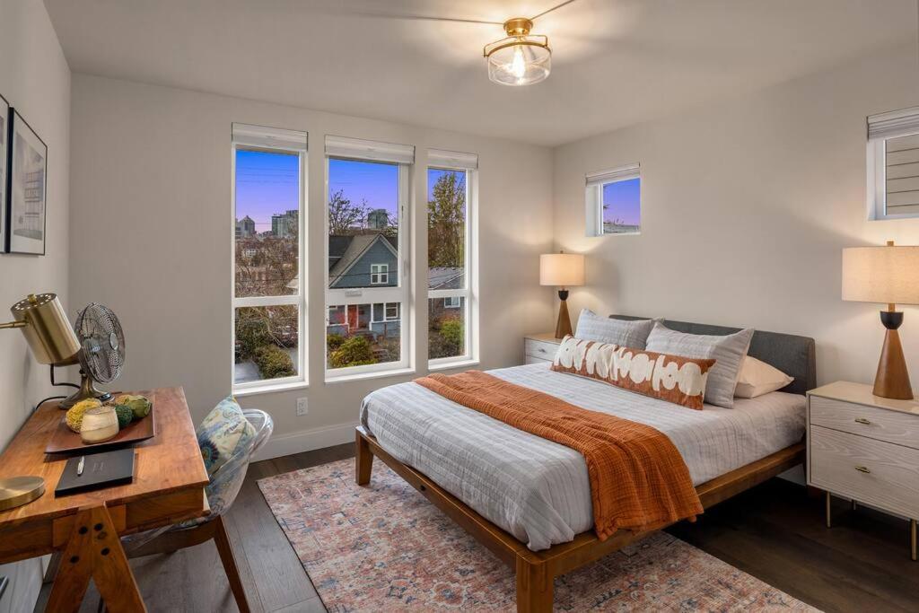New House In Peaceful And Trendy District Holiday home *